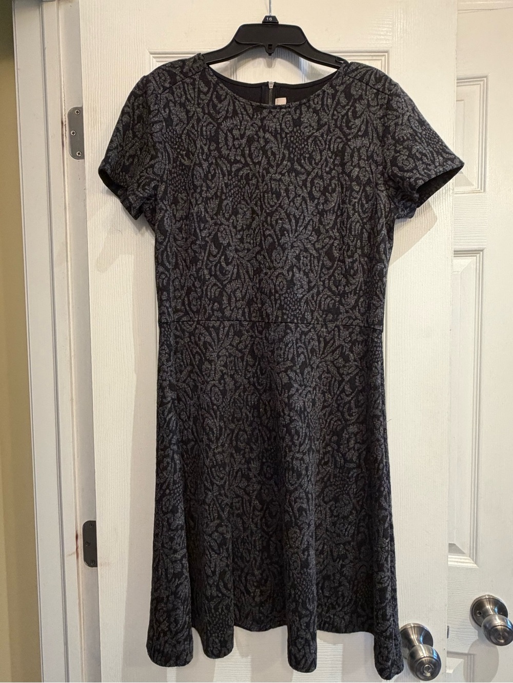 LOFT Charcoal Patterned Short-Sleeve A-Line Dress